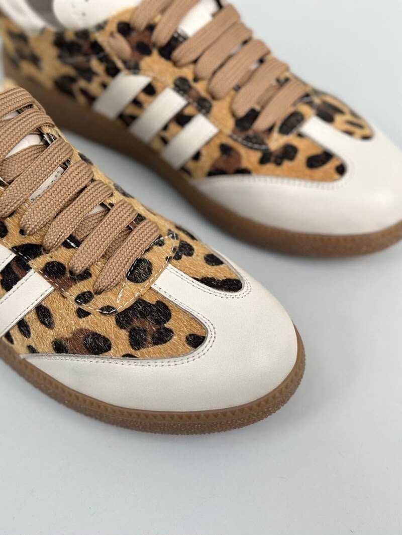 ADOwalk Wild Step