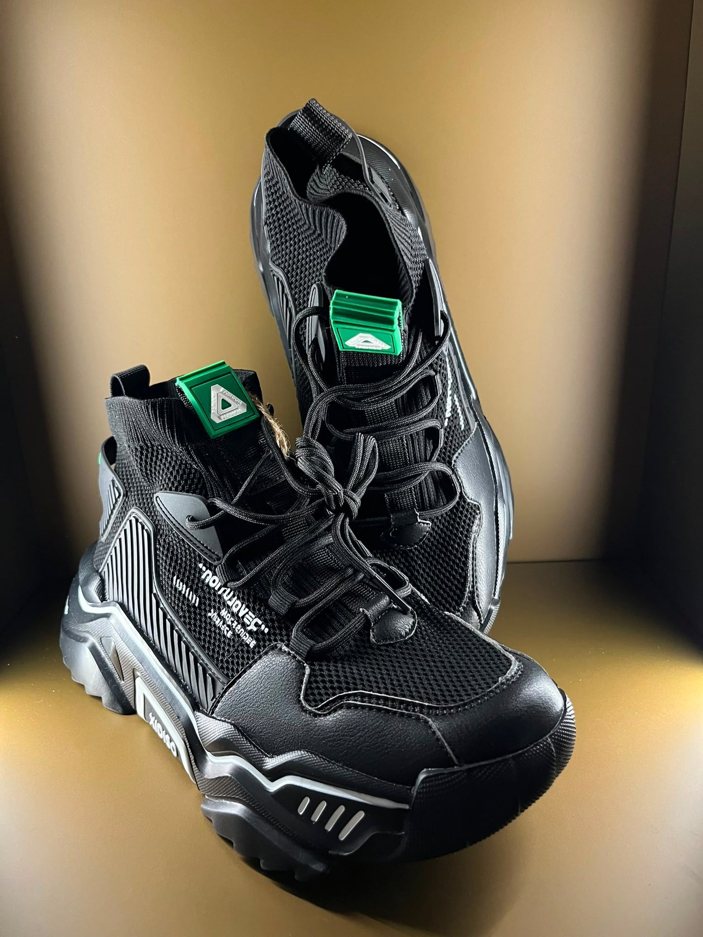 ADOwalk Onyx Motion
