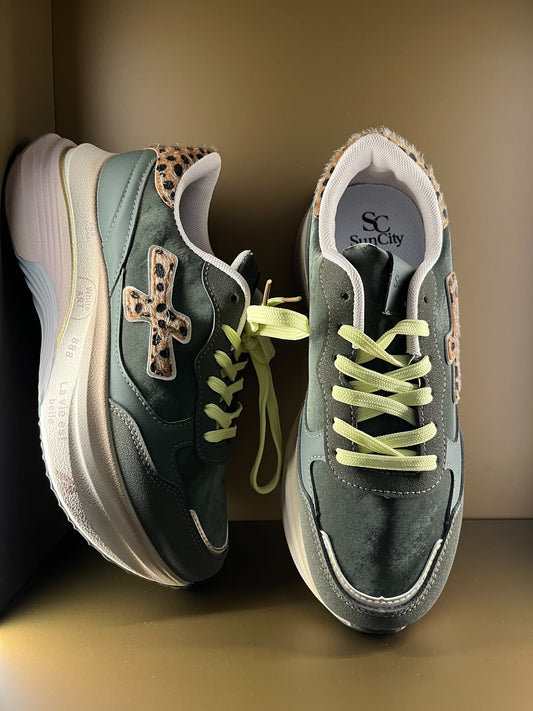 ADOwalk Army Glow
