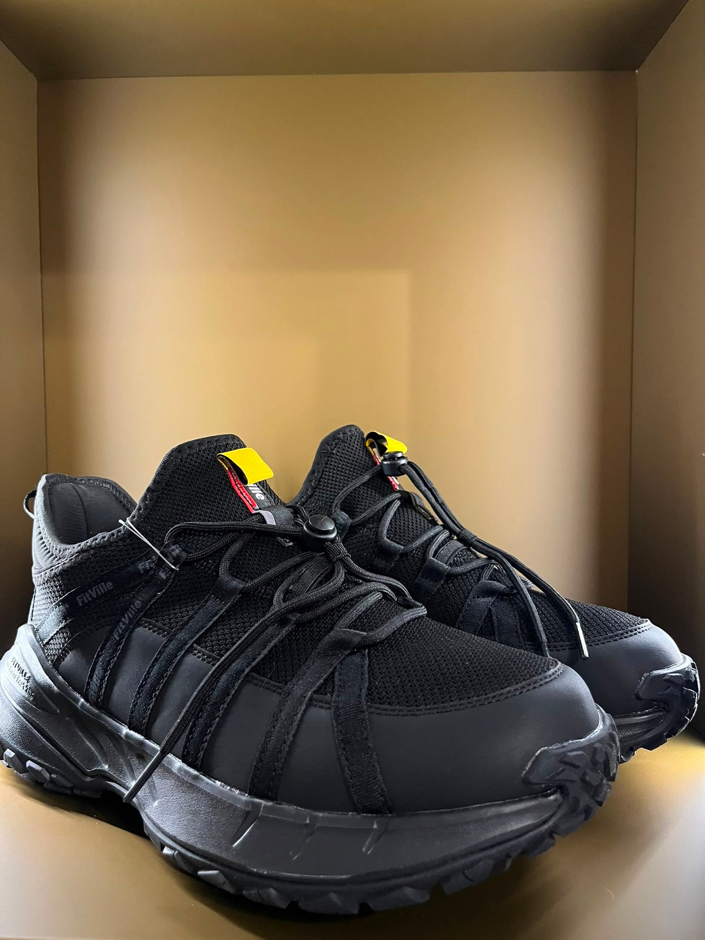 ADOwalk Carbon Track